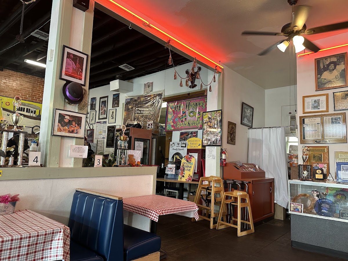 Ma Harper's Creole Kitchen